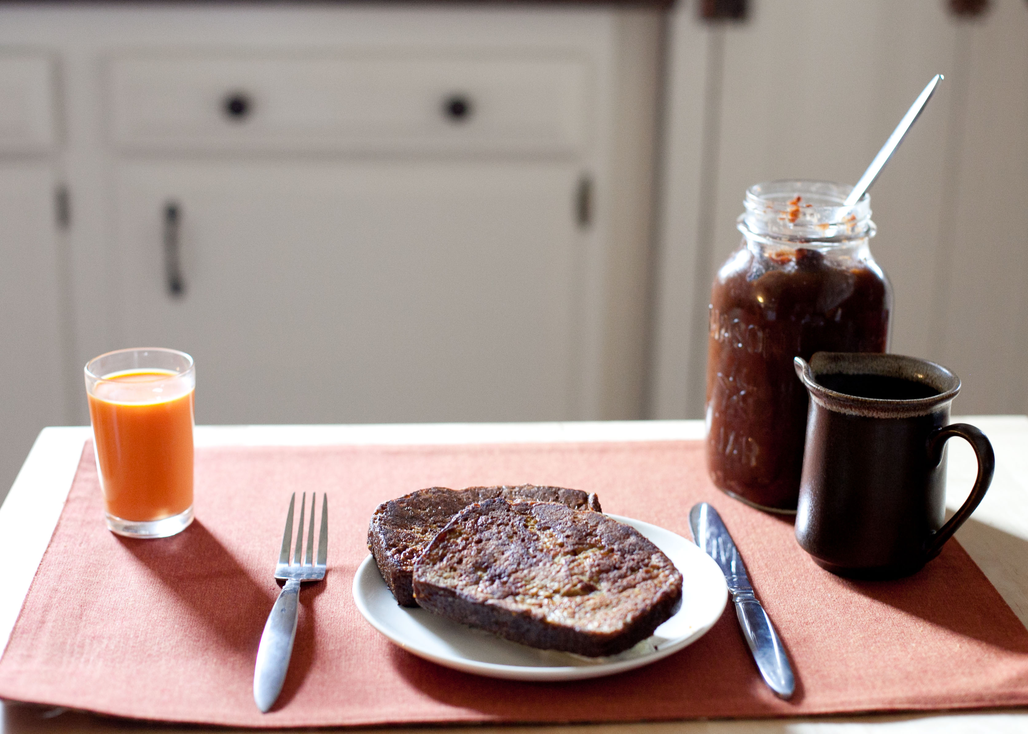 set up breakfast pumpkin french toast