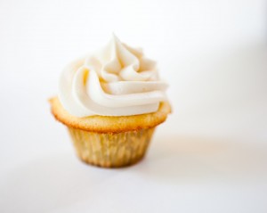 individual island rum cupcake